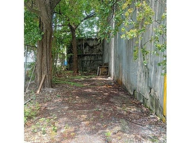 place photo 18