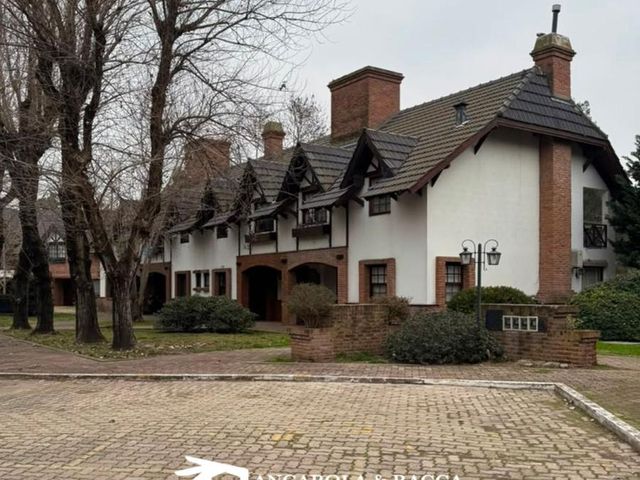 place photo 37