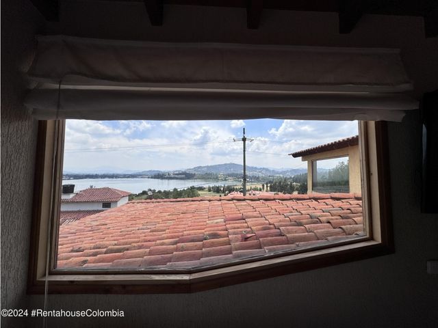 place photo 48