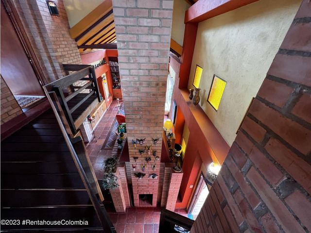 place photo 62