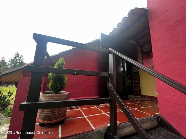 place photo 64