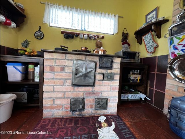 place photo 40