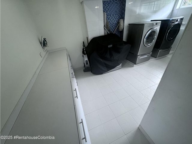 place photo 117