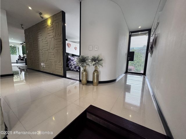 place photo 57
