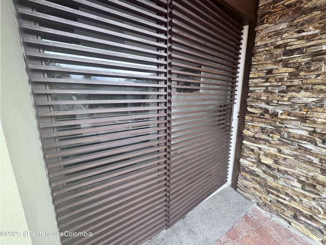 place photo 121