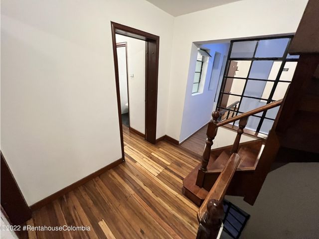 place photo 48