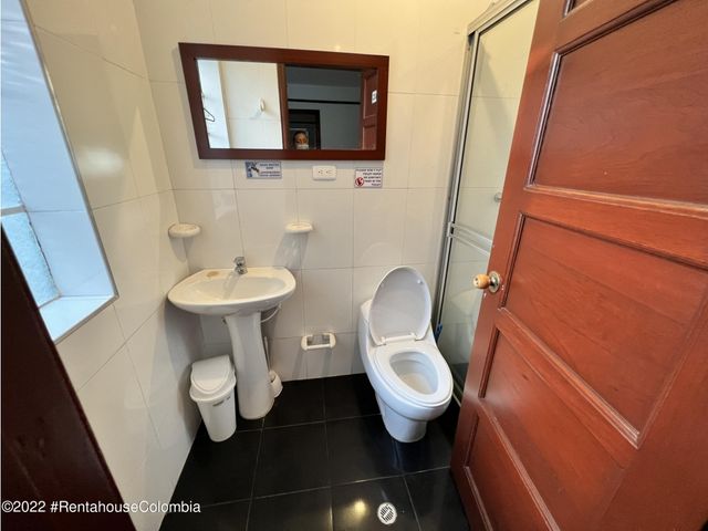 place photo 52