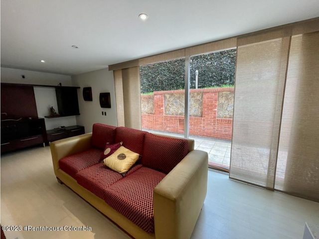 place photo 81
