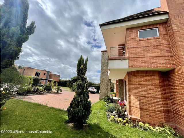 place photo 86