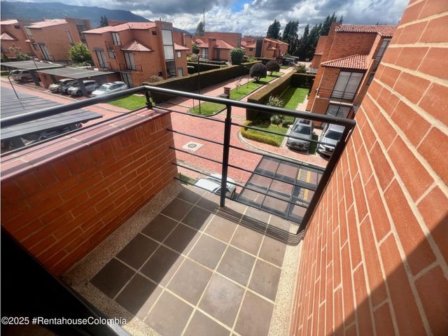 place photo 49
