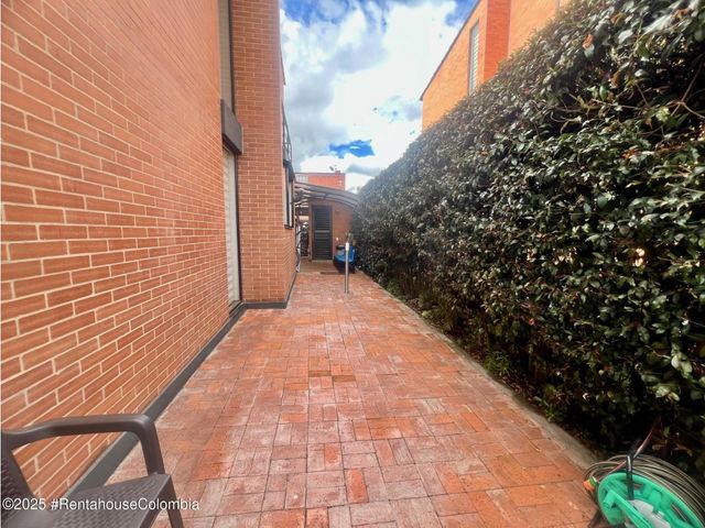 place photo 62