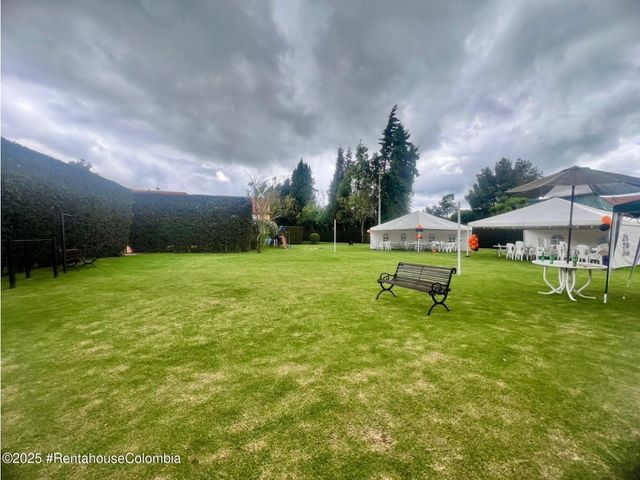 place photo 67