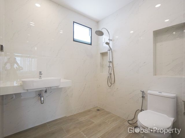 place photo 30