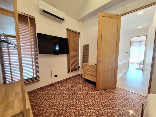 place photo 67