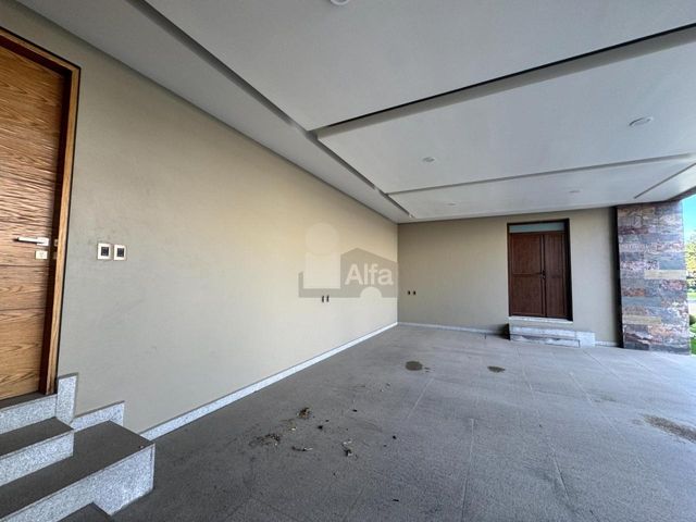 place photo 54