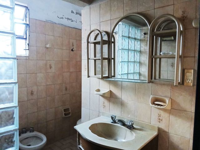 place photo 75