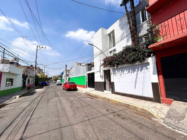 place photo 25