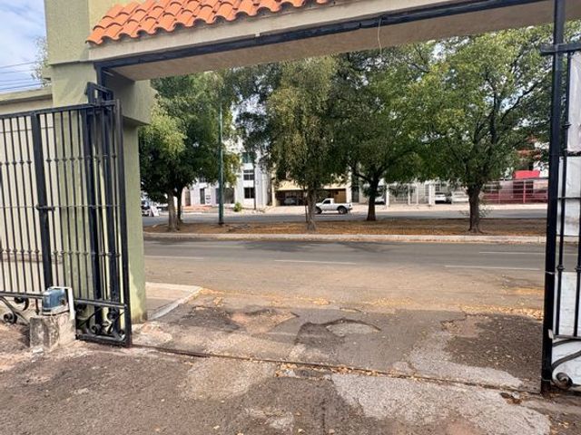 place photo 32