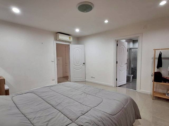 place photo 72