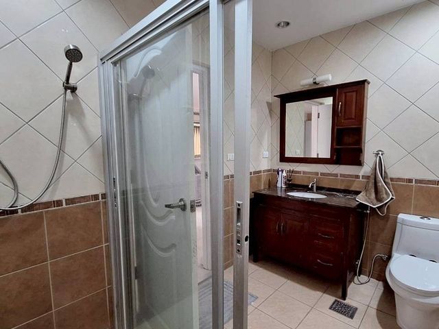 place photo 60