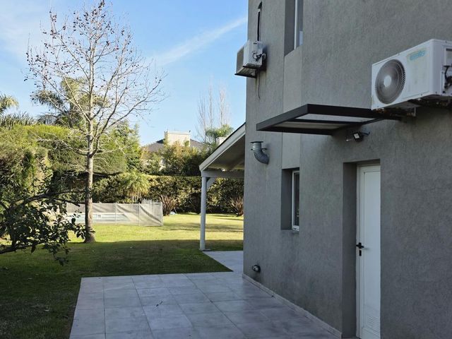 place photo 32