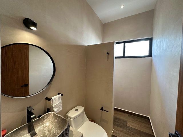 place photo 36