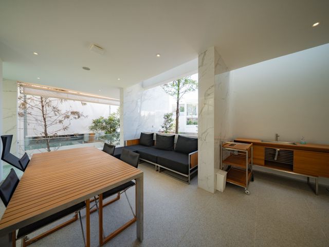 place photo 178