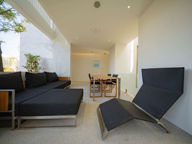 place photo 181
