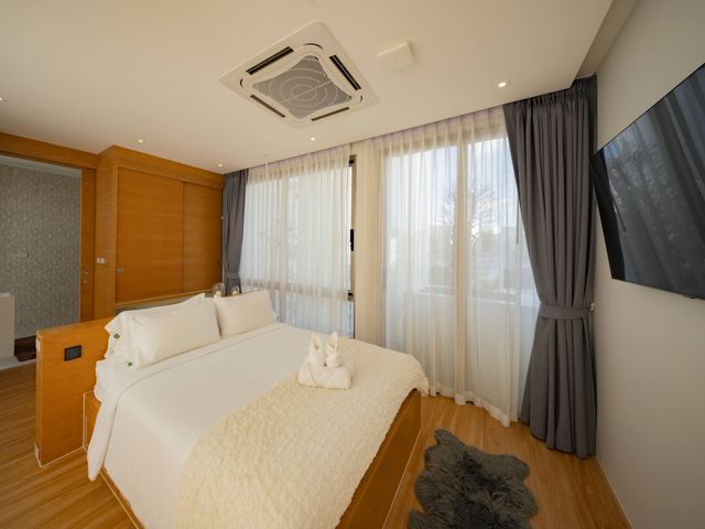 place photo 73