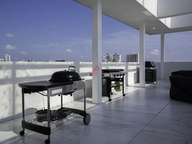 place photo 36