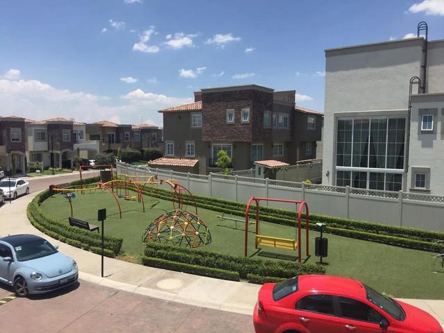place photo 26