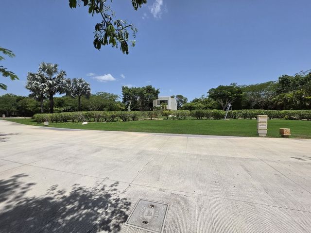 place photo 13