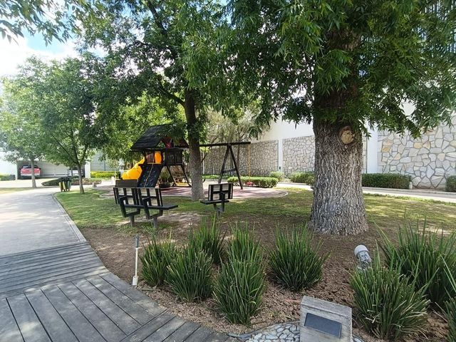 place photo 53