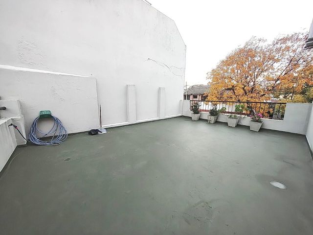 place photo 34