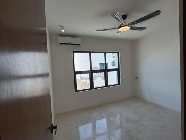 place photo 61
