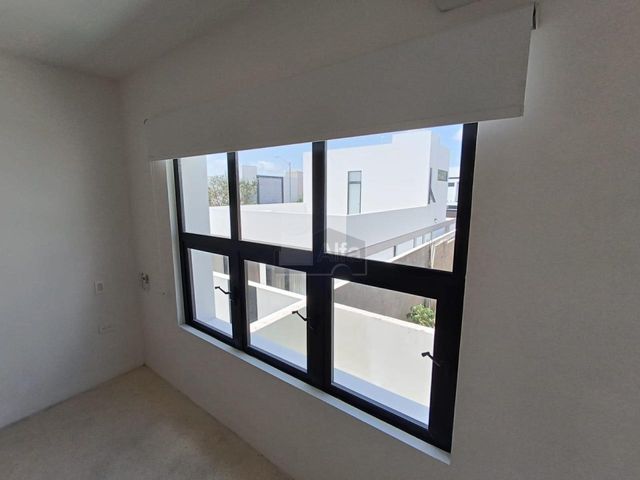 place photo 65