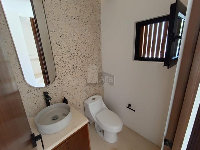 place photo 50