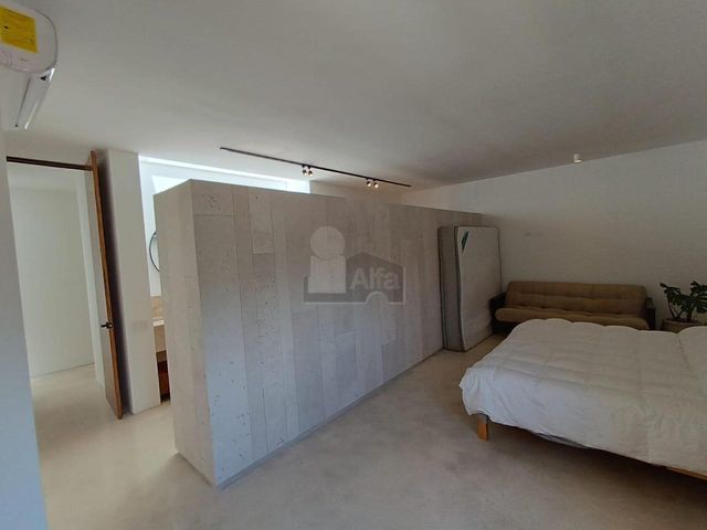 place photo 76