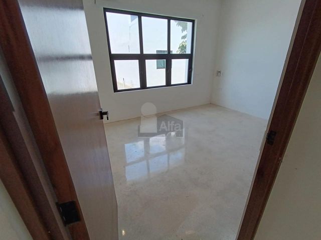 place photo 67