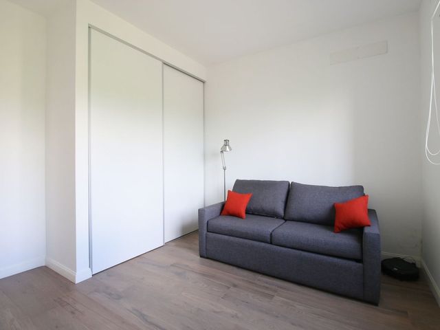 place photo 60