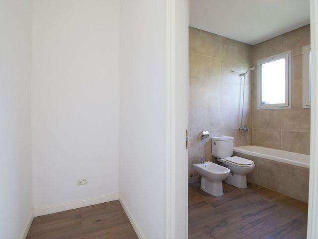 place photo 51