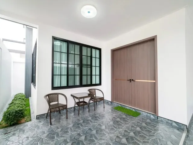 place photo 52