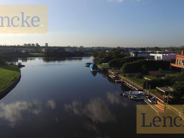 place photo 40
