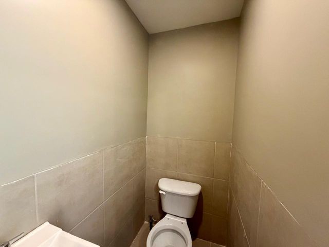 place photo 54