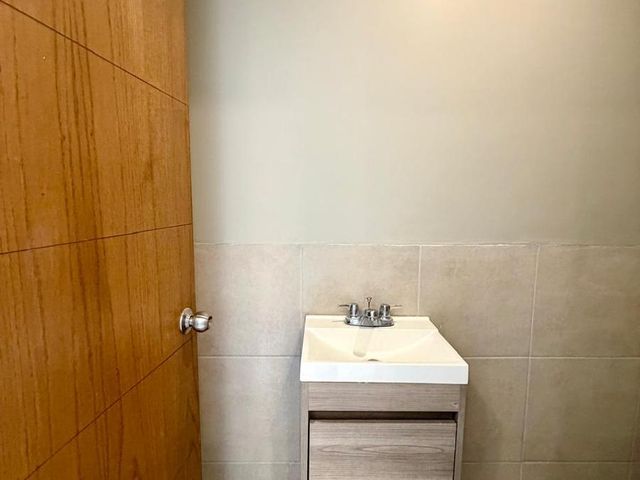 place photo 55