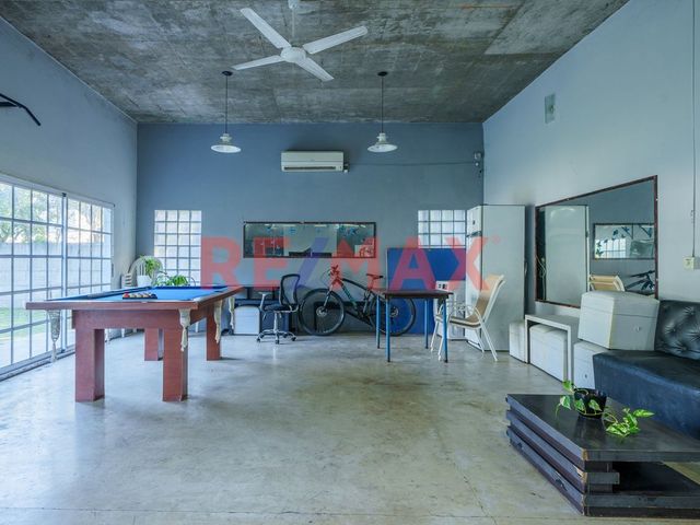 place photo 54