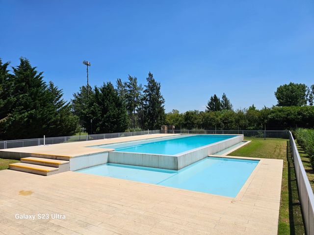 place photo 52