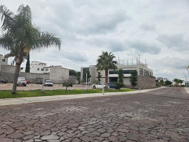 place photo 30