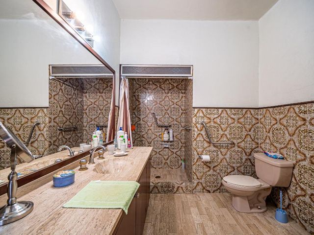 place photo 30