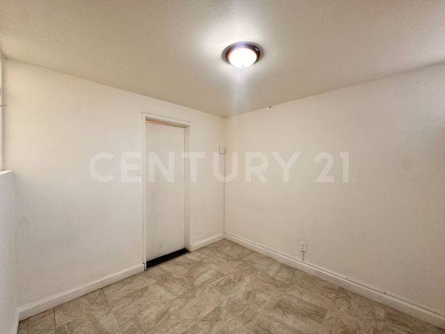 place photo 51